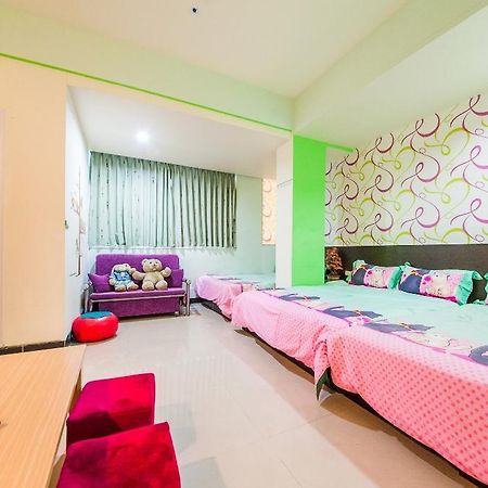 Love Night Market Inn Luodong Exterior foto